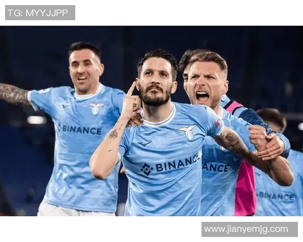 拉齐奥与米兰争夺冠亚军之战精彩回顾与分析